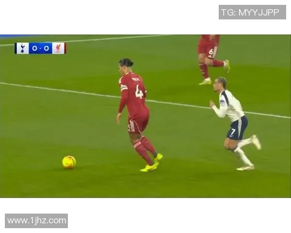 精彩对决日利物浦与热刺视频回顾全场精彩瞬间与战术分析